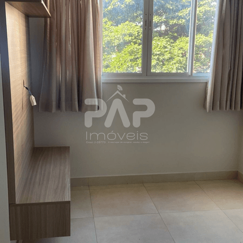 LOCAÇÃO | Apartamento semimobiliado com garagem, 1 quarto à 4 quadras da Unicesumar, em Maringá-PR